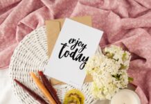 “일상 속 웰니스 문화, 작은 변화에서 시작된다” enjoy today poster on white basket beside bowl of food