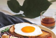 내 몸에 맞는 식단, 최신 트렌드는 ‘균형과 지속가능성’ burger with egg and lettuce on white ceramic plate